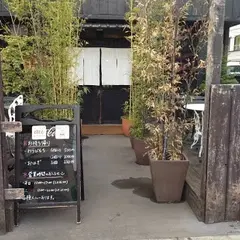 犬茶屋本舗
