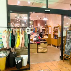ソーメニーイヤーズ 小田急マルシェ狛江店