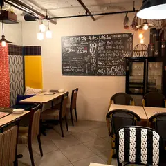 大衆肉居酒屋 ブルーキッチン＆ボトルズ