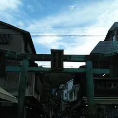 青銅鳥居