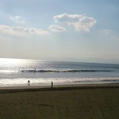 県立湘南海岸公園中部駐車場管理事務所
