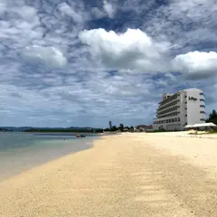 ウッパマビーチ