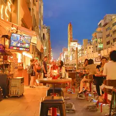 Dotonbori Riverside Wonder Pub