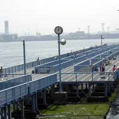 大黒海づり施設