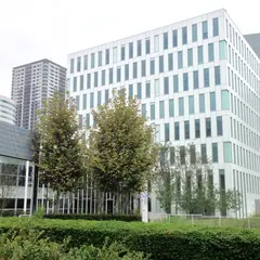 横浜歯科医療専門学校