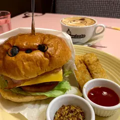 LOVOT Cafe