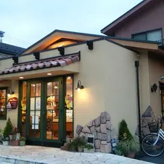 Patisserie Mon Plaisir（パティスリー・モン・プレジール） 高坂本店