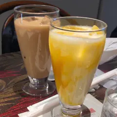 サラムナマステ