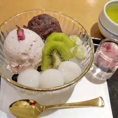 鶴屋吉信 西武百貨店池袋本店