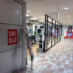 ユニクロ 京急ウィング久里浜店
