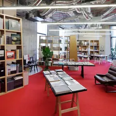SKWAT/twelvebooks