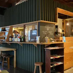 COMMA,COFFEE STAND