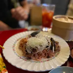 餃子イェスタデイ