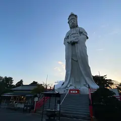 慈眼院（高崎白衣大観音）