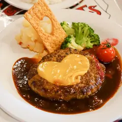 クイーンオブハートのバンケットホール