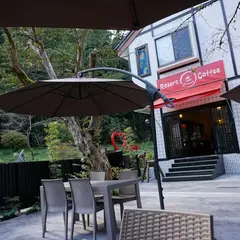 くろやま文学館／Cafe St.Gallen(ｶﾌｪ ｻﾝ・ｶﾞｰﾚﾝ)／お食事処 文学そば