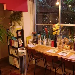 緑の本棚
