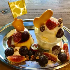喫茶めくる