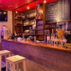 THE BEER HOUSE