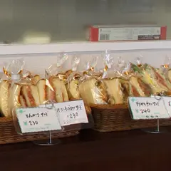 Eikichi Bakery (永吉ベーカリー）