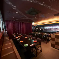 Operetta 丸の内トラストタワー店｜東京駅（日本橋口）で美味しいピザやパスタ！貸切パーティー、ウェディング2次会にオススメ！音響、設備無料の本格イタリアン。飲み放題付コースご用意