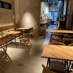 ハチマル蒲鉾 なんば千日前店