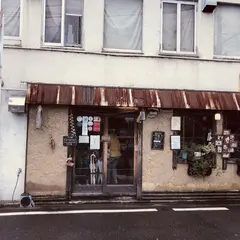 ピニョ食堂