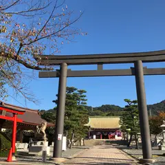 亀山神社