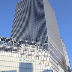 グラントウキョウノースタワー