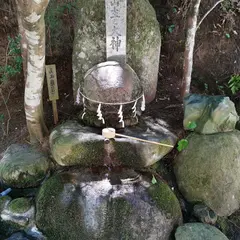 願い石