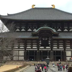 奈良公園県庁前広場