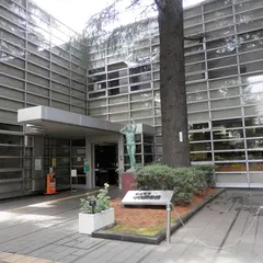 杉並区立中央図書館