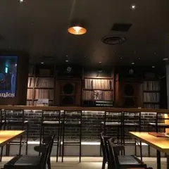 クアトロラボ