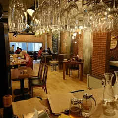 Premarché Pizzeria & Alternative Junk プレマルシェ・ピッツェリア＆オルタナティブ・ジャンク