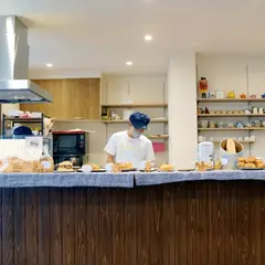 Bakery Cafe HIkoOKI （ヒコオキ）