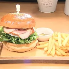 Back Country Burgers 甲州夢小路店