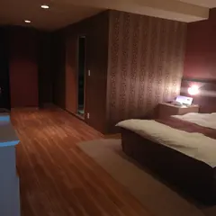 HOTEL 4SEASON(ホテル フォーシーズン)