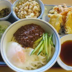 手打ちうどん そば 子亀