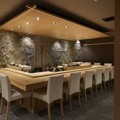 鮨 しゅんぺい - 元町/寿司｜神戸 三宮｜安い 個室 コスパ 鮨 しゅんぺい - 元町/寿司｜安い｜個室｜コスパ｜デートにも！