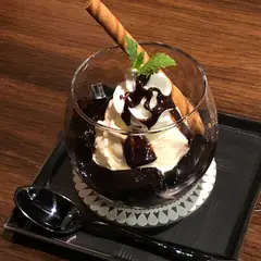 MADAM CLINK（マダムクリンク）