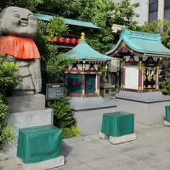 三囲神社銀座摂社