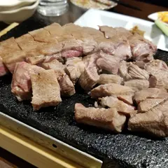 ハタガヤ牛タンテール