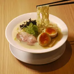 鴨ラーメンももや