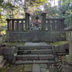 日野俊基卿墓