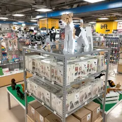 ナディアパーク(LOFT)