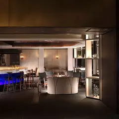 バー&ラウンジ Divertido