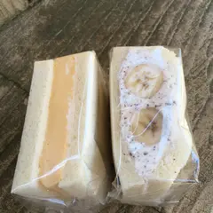 ぎんや