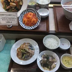 謝朋殿 成田店