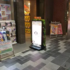 メロンブックス京都店