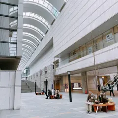 東京オペラシティビル